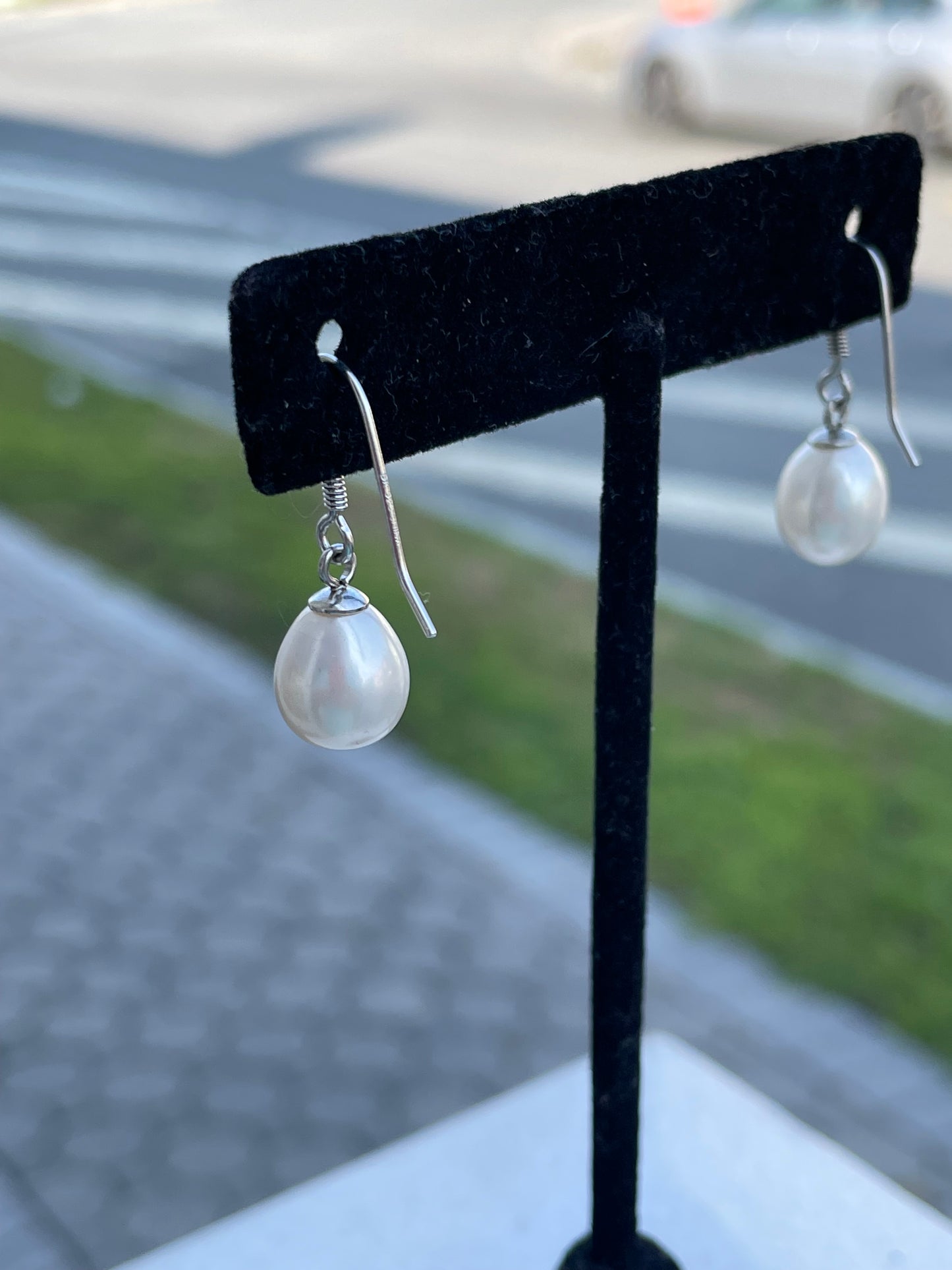 925 Sterling Silver 10mm Freshwater Pearl Drop Earrings