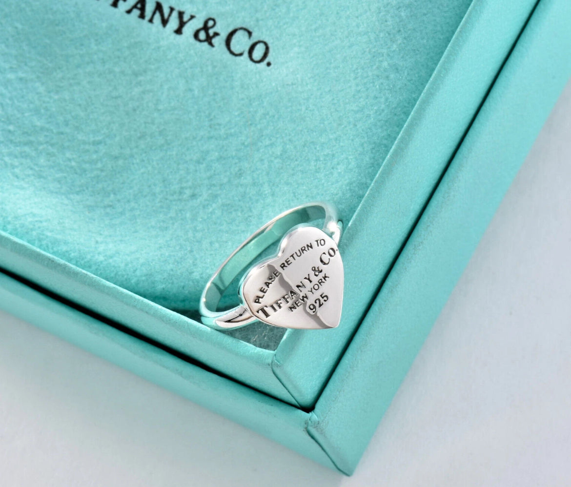 Tiffany & Co. Silver Curved Hesrt Return to Signet Heart Ring Size 4.5