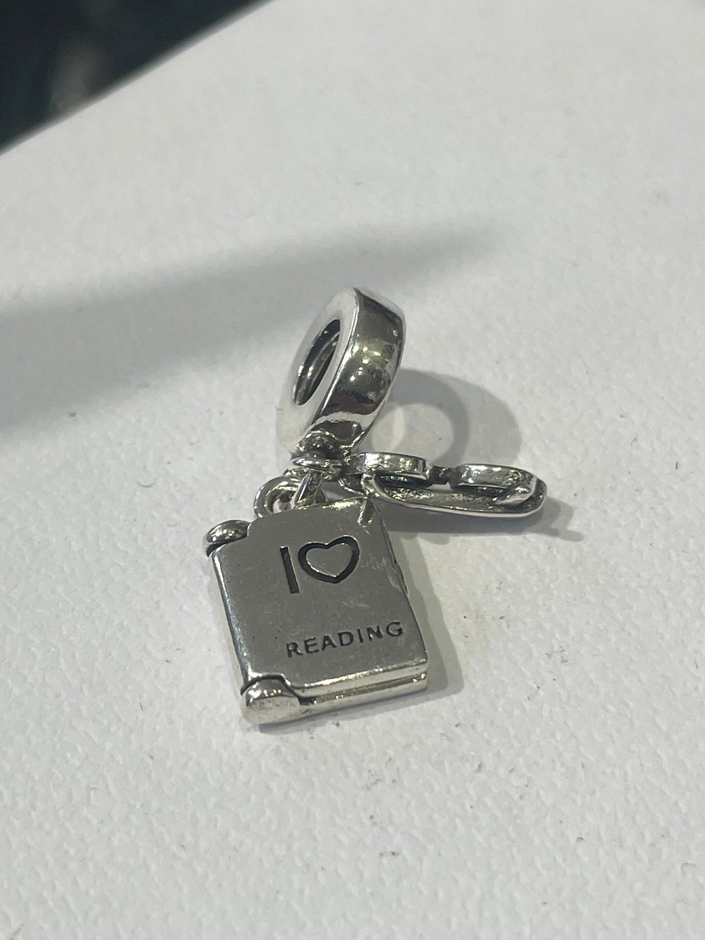 Pandora I love reading Charm