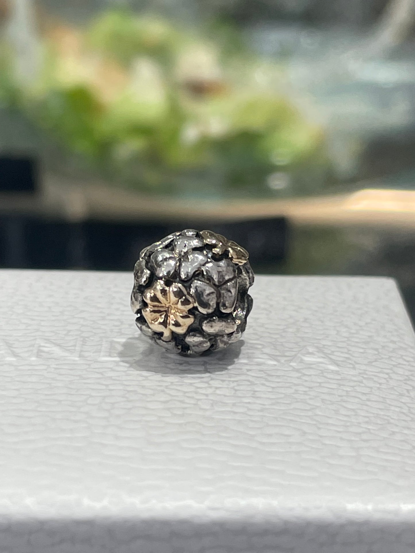 Retired Pandora Two Tone Lucky 4 Leaf Clover Charm 790387