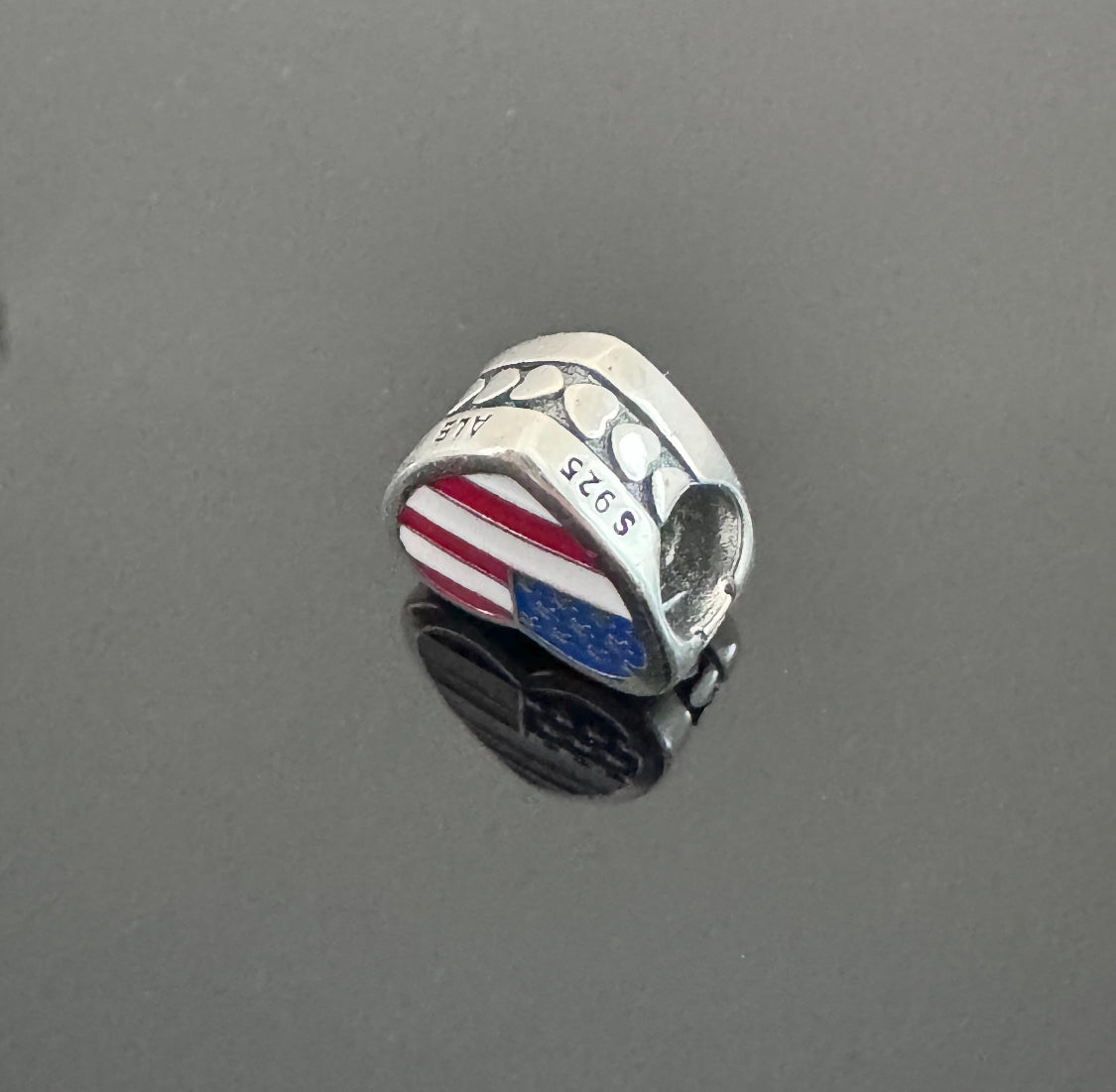 Pandora State of Rhode Island Exclusive State & Country USA Flag Reversible Heart Travel Charm