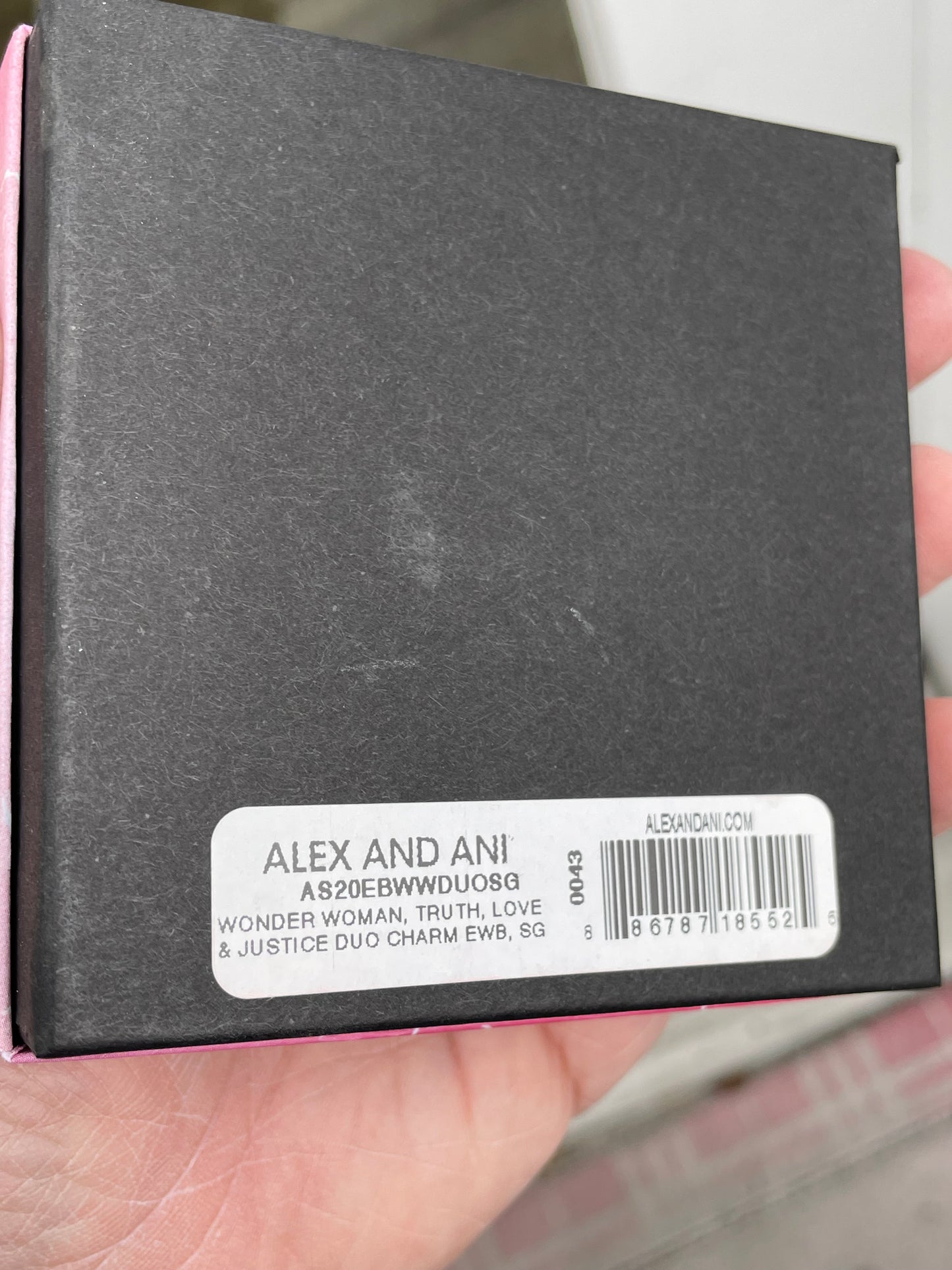 Wonder Woman 84 Alex and Ani Truth Love & Justice Bracelet New w/ tags card and box