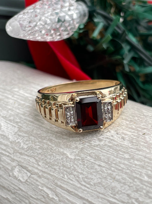 10k Gold Rolex Design Emerald Cut Garnet & Diamond Ring