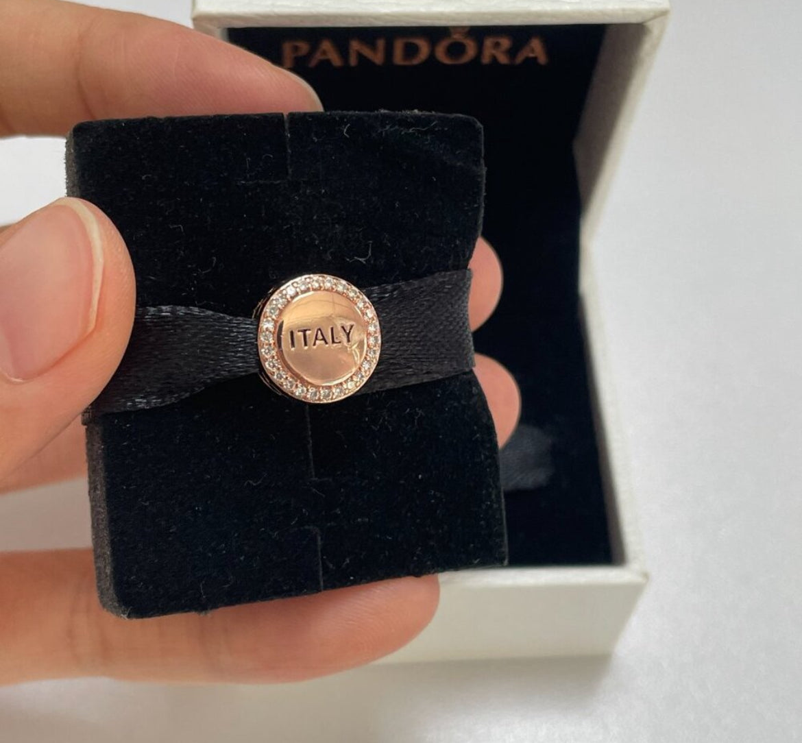 Pandora Italy Country Flag Exclusive Rose Gold Travel Round Signet Charm