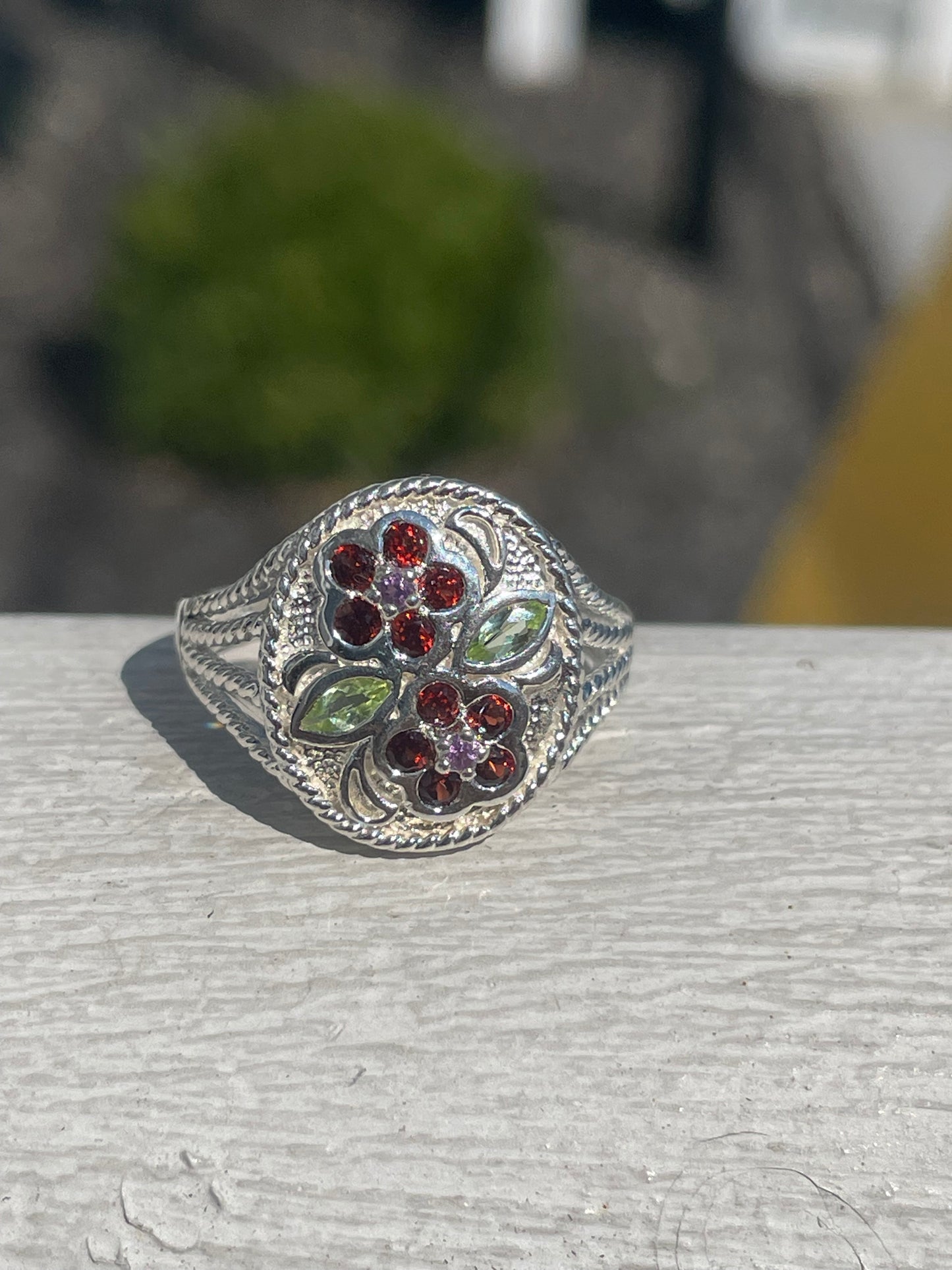 Designer Hallmark 925 Sterling Silver Signet Stone Flower Ring w/ Garnet, Peridot, and Amethyst