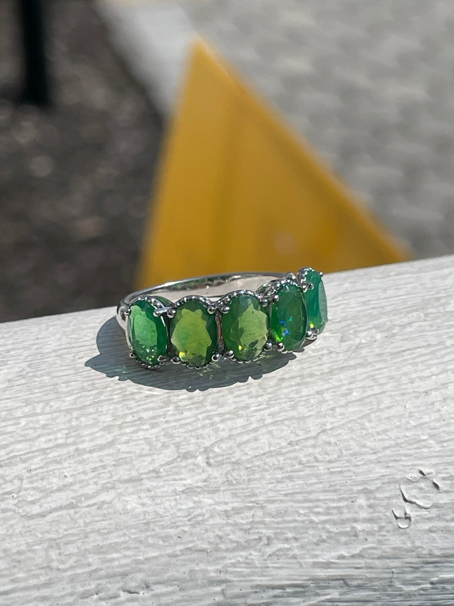 925 Sterling Silver Green AB Crystal Band Ring Size 7