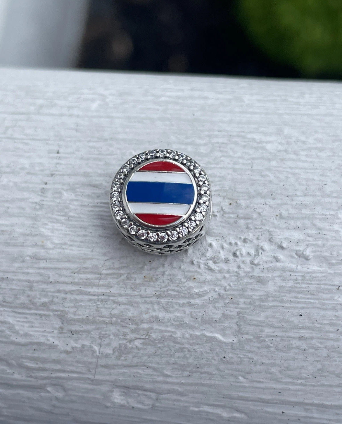 Rare Pandora Thailand Country Exclusive Round Signet Flag Travel Charm