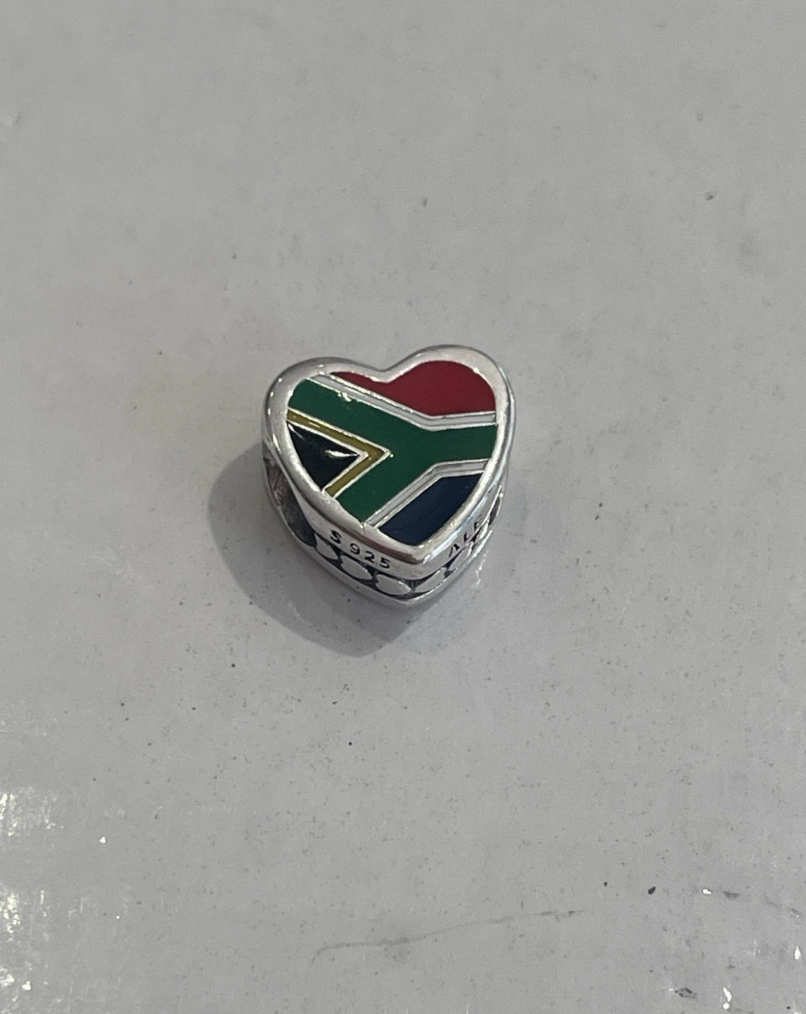 Rare Pandora South Africa Country Exclusive Heart Flag Charm