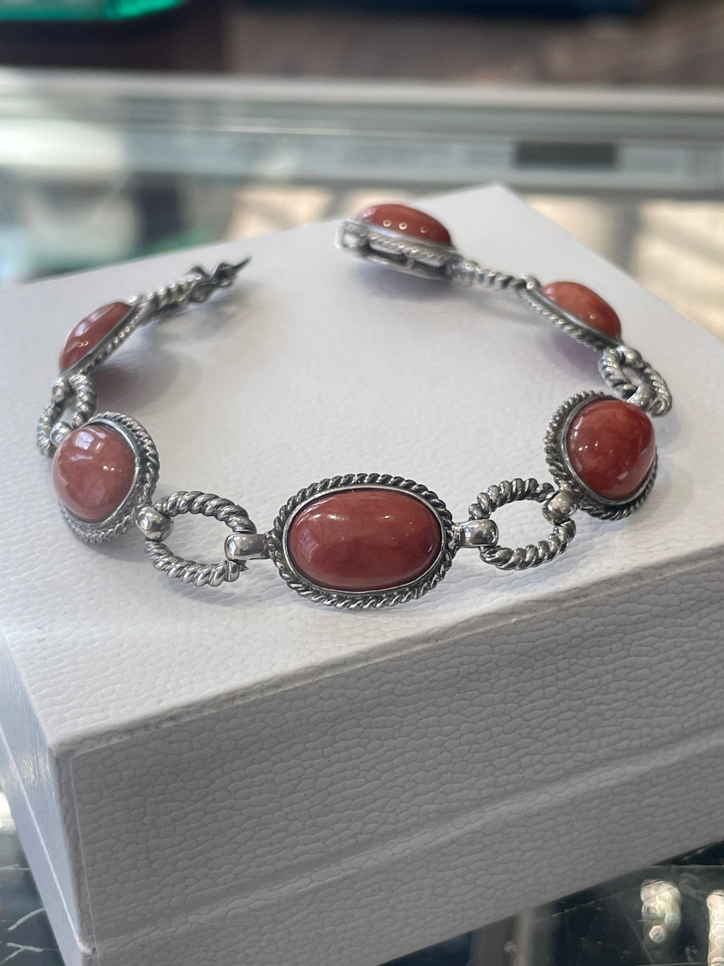 925 Sterling Silver Spiny Oyster Cable Station Bracelet