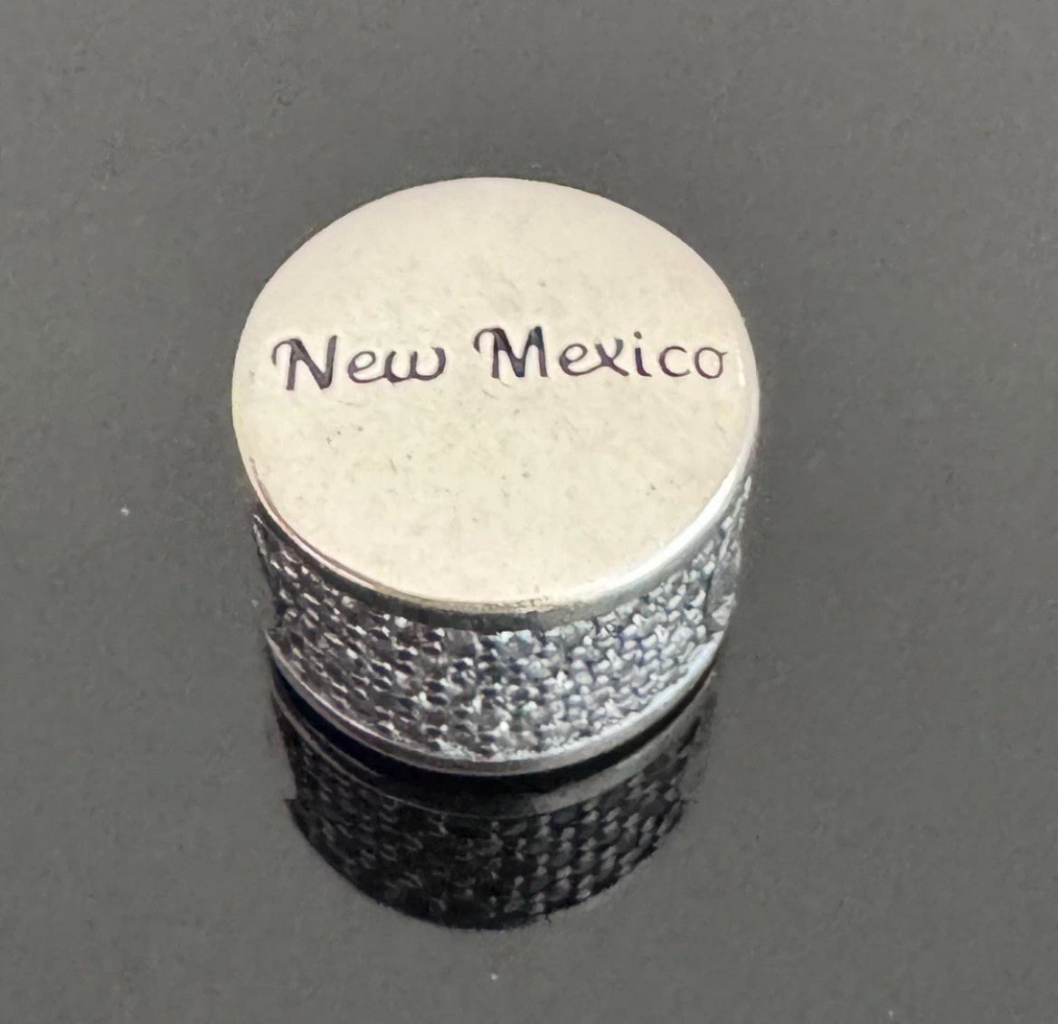 Pandora New Mexico State Exclusive New Round Signet Charm