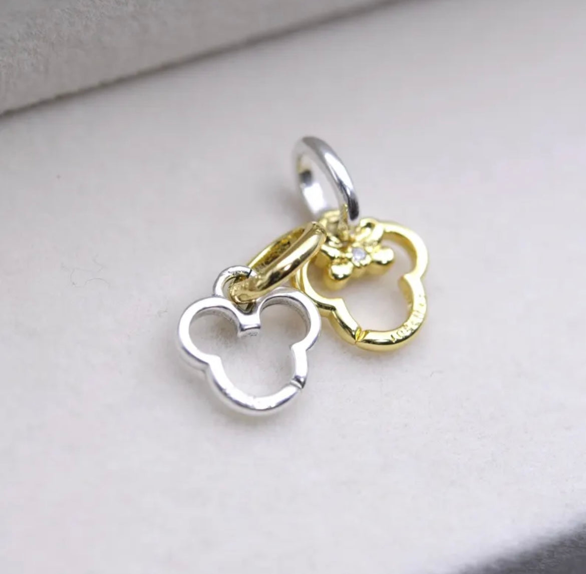 Pandora Disney Mickey & Minnie Mouse Splittable Dangle Charms 763650C01
