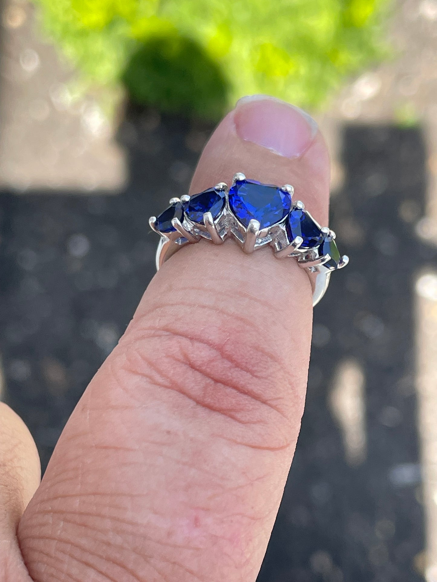 925 Sterling Silver Lab Sapphire Heart Band Ring Size 6