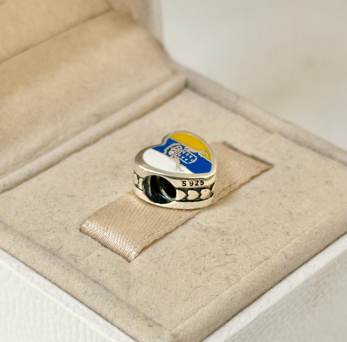 Pandora Azores Islands Exclusive Country Flag Colors Heart Charm