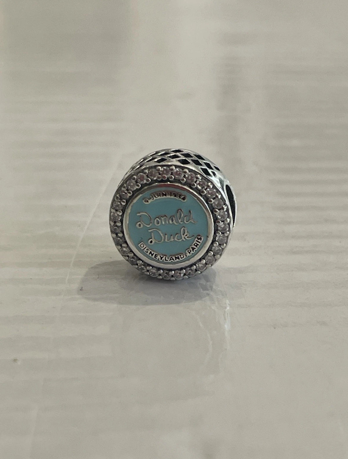 Pandora x Disneyland Paris Disney Parks Exclusive Donald Duck Signet Charm