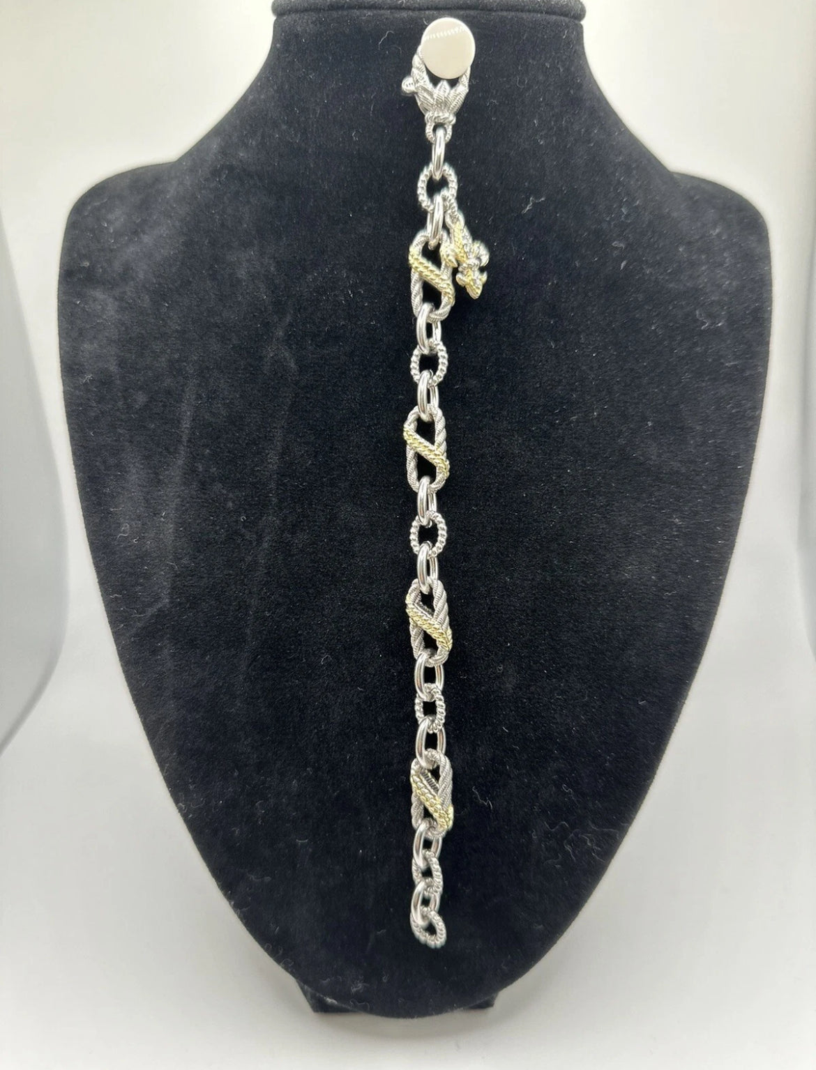 Judith Ripka Silver Fleu de Lis Link Bracelet 7-8” (K29)