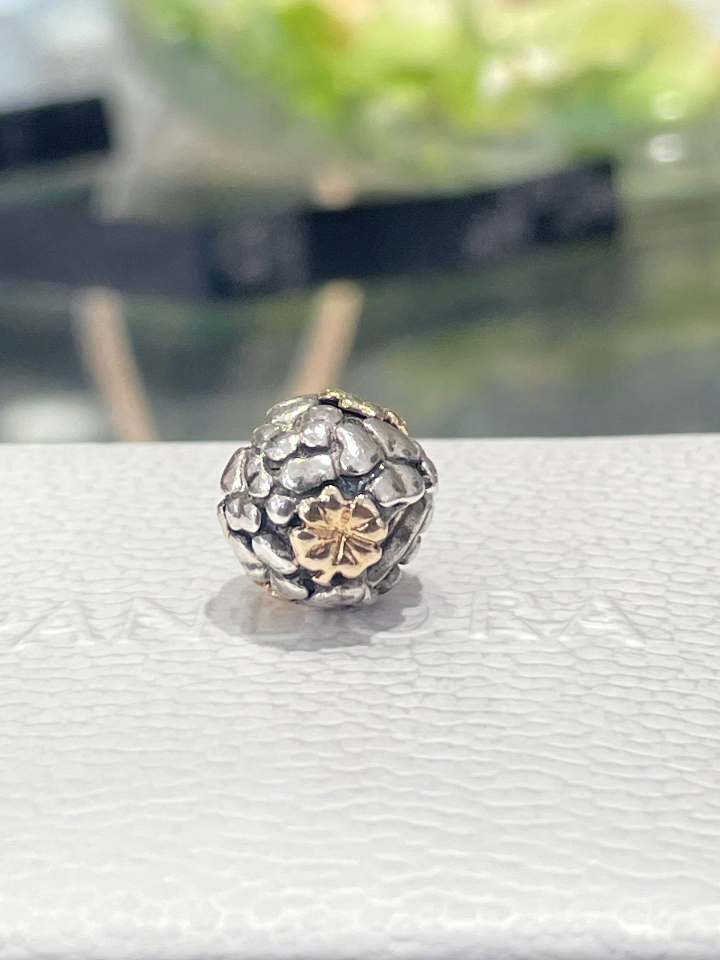 Retired Pandora Two Tone Lucky 4 Leaf Clover Charm 790387