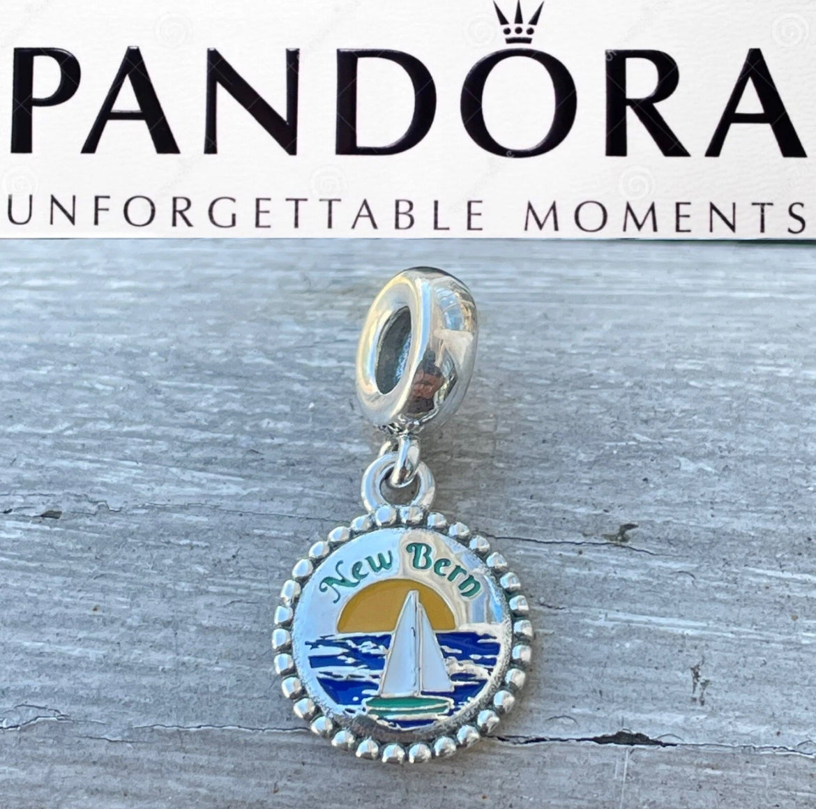 Pandora New Bern North Carolina State Exclusive Travel Destination Dangle Charm