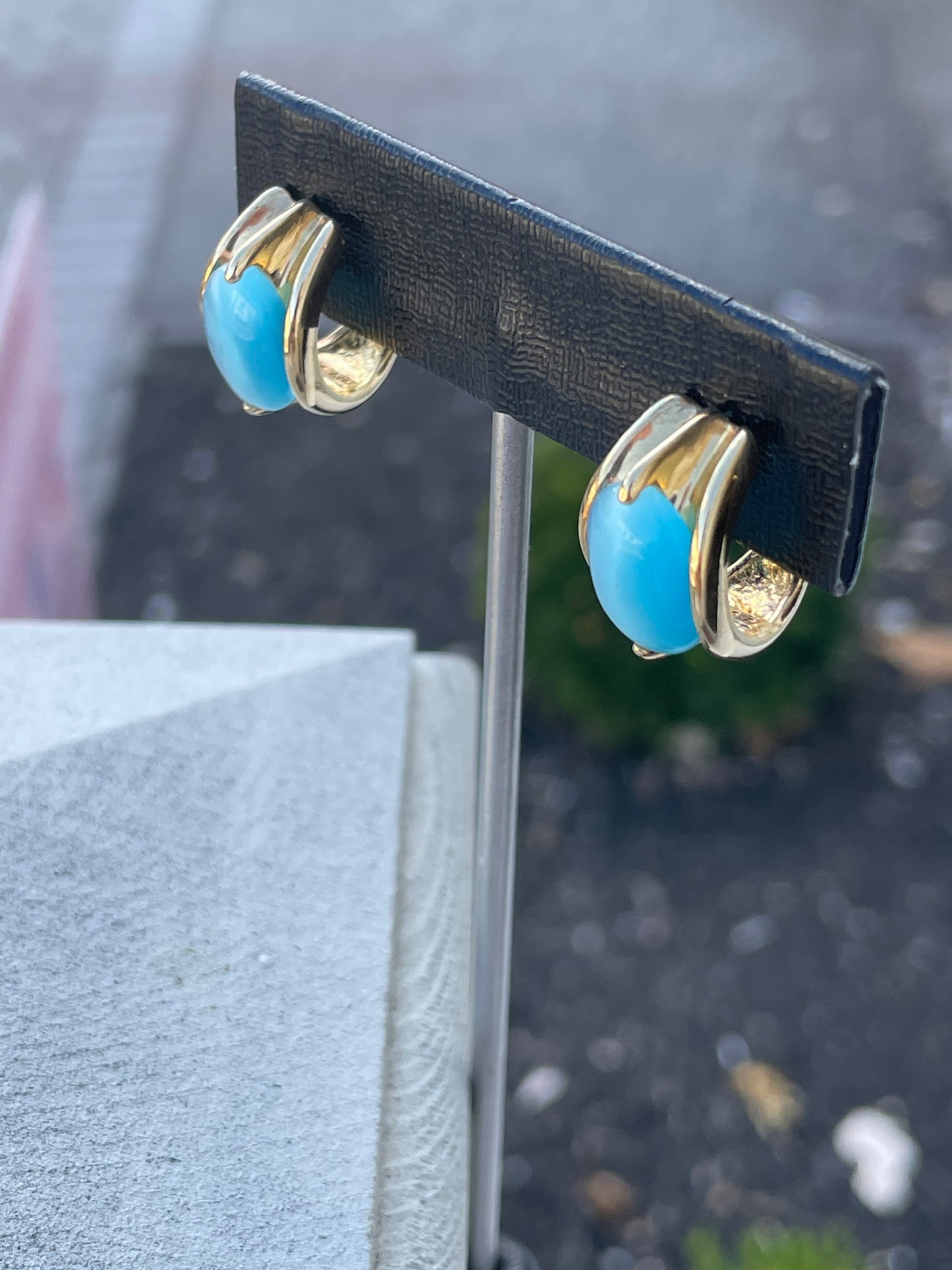 925 Sterling Silver Vermeil Blue Cats Eye Huggie Hoop Earrings