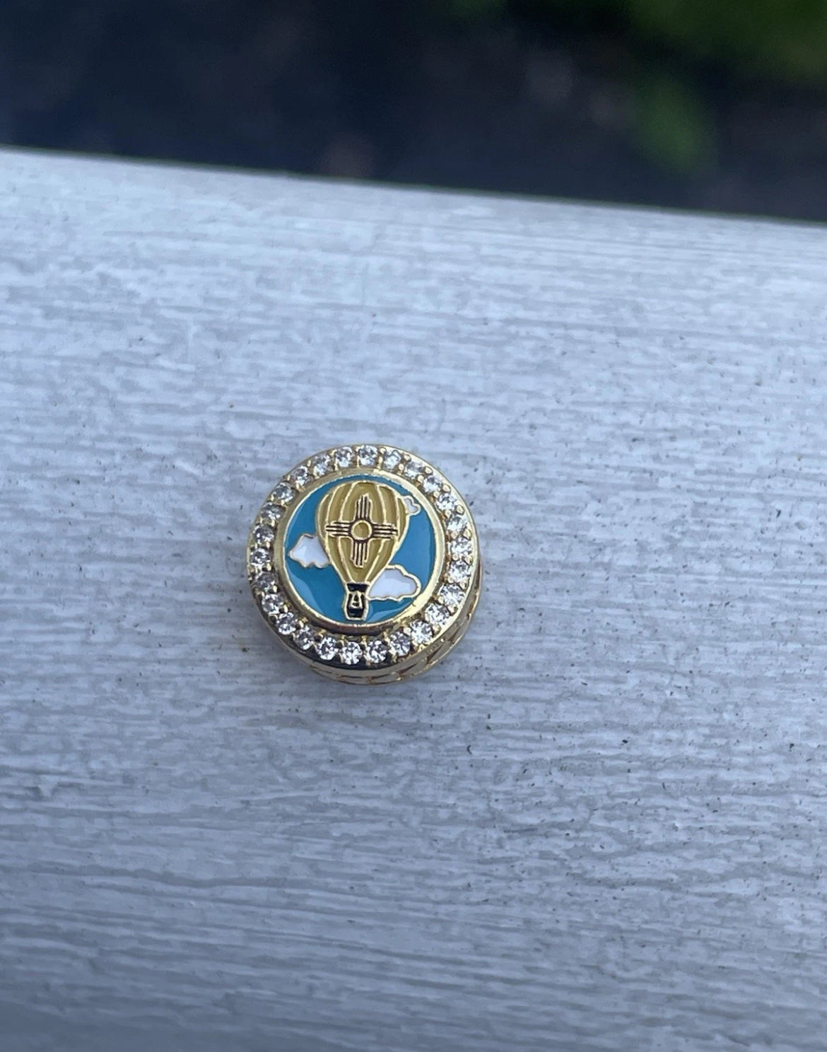 Pandora New Mexico State Exclusive Shine Gold Round Signet Charm