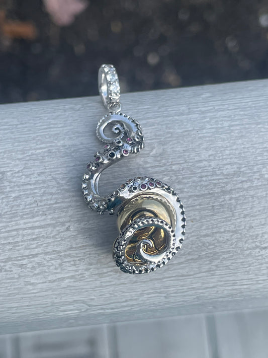 Disney Enchanted Collection Custom Refurbished 925 Sterling Silver Little Mermaid Ursula Tentacle Pendant