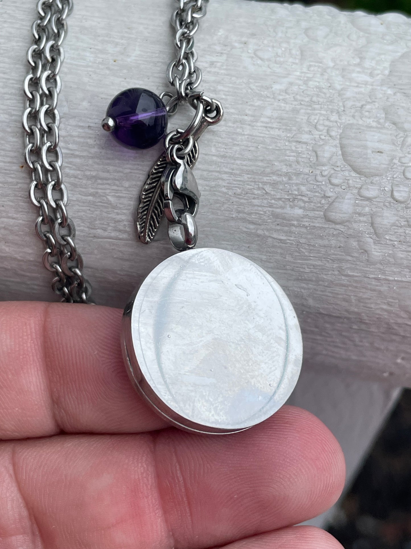 Stainless Steel Round Filigree Locket Necklace 26”-28”