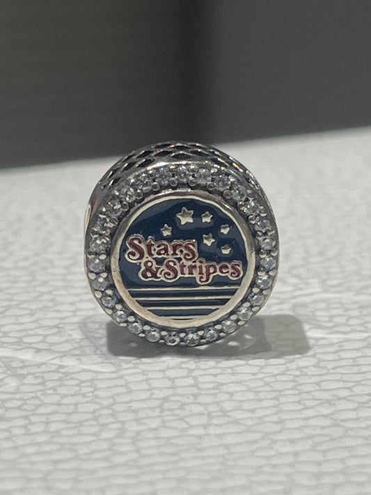 Pandora United States Exclusive Stars & Stripes Round Signet Charm