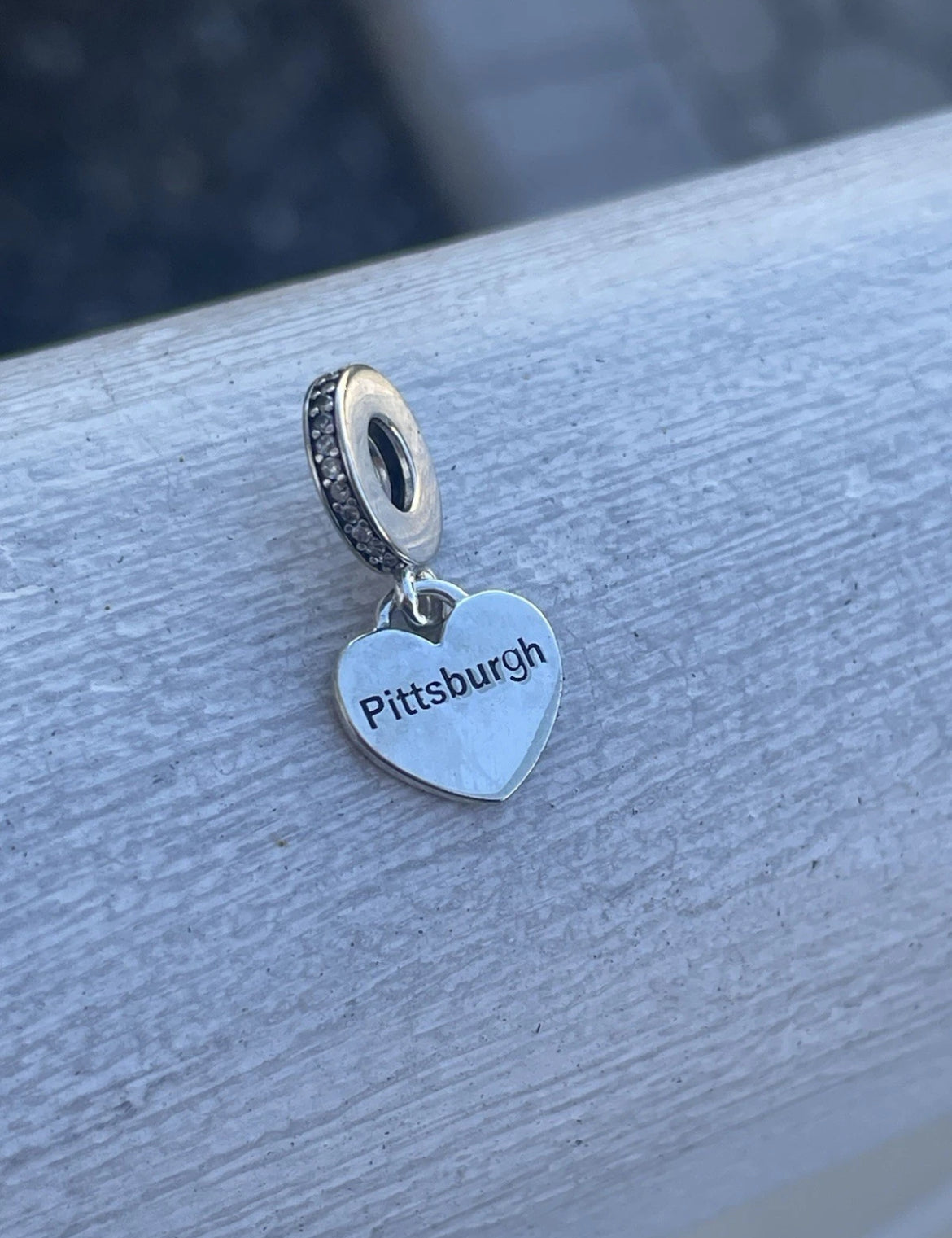 Pandora Pittsburgh Pennsylvania Exclusive Heart Flag Dangle Charm