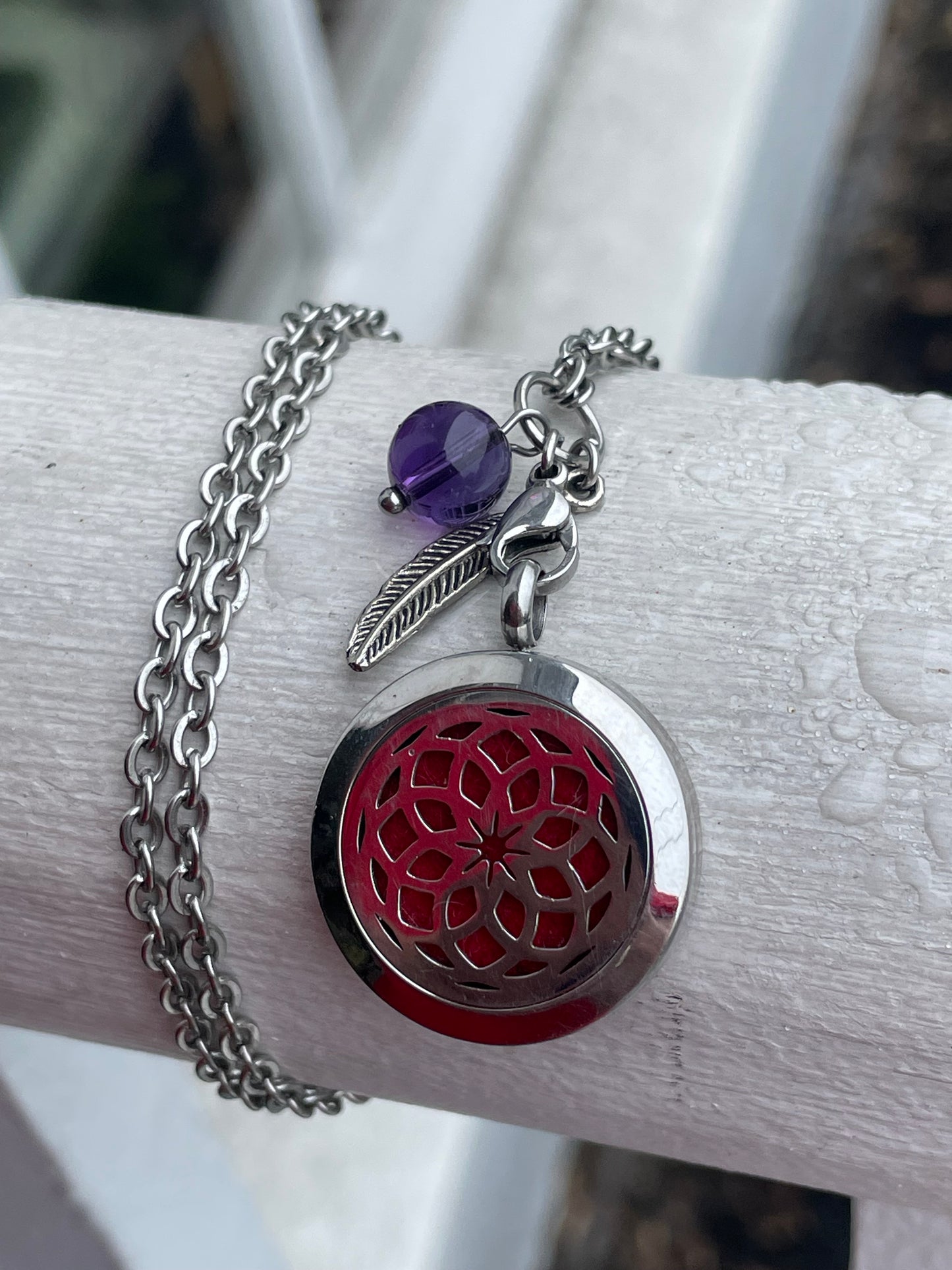 Stainless Steel Round Filigree Locket Necklace 26”-28”