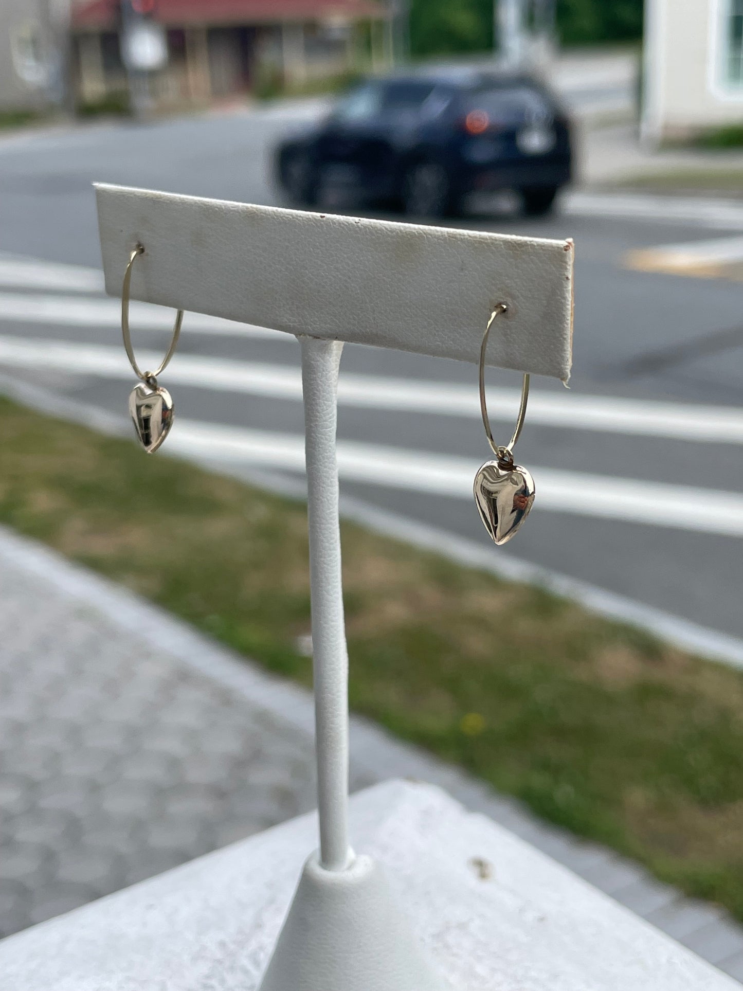 14k Dangle Small Puffed Heart Earrings