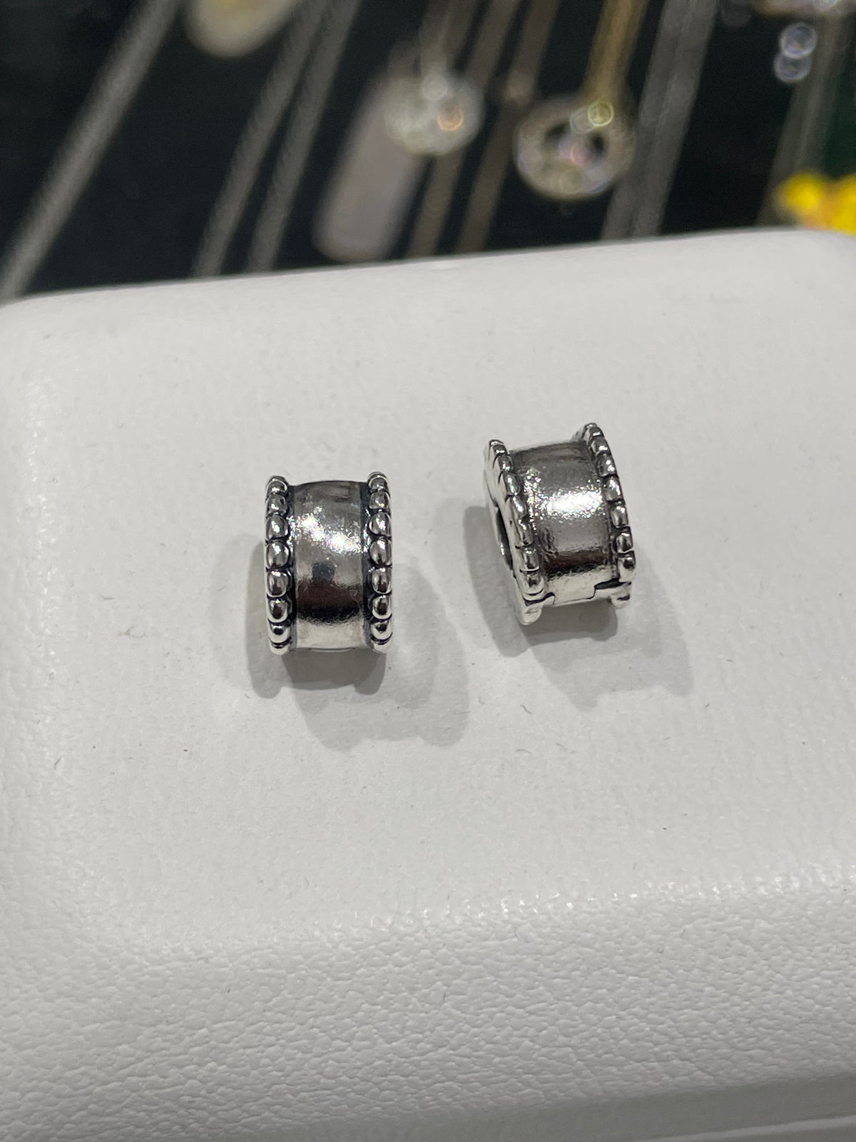 Retired Pandora x2 Silver Beveled Matching Clips Lot