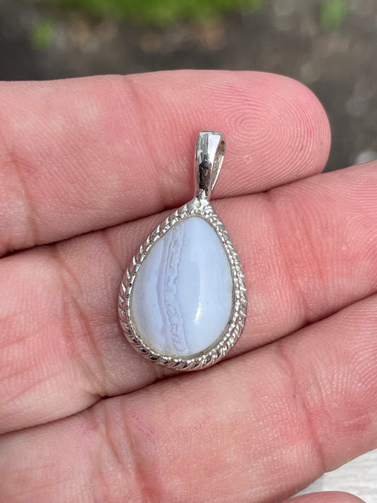 925 Sterling Silver Pear Shape Blue Lace Agate Pendant Charm