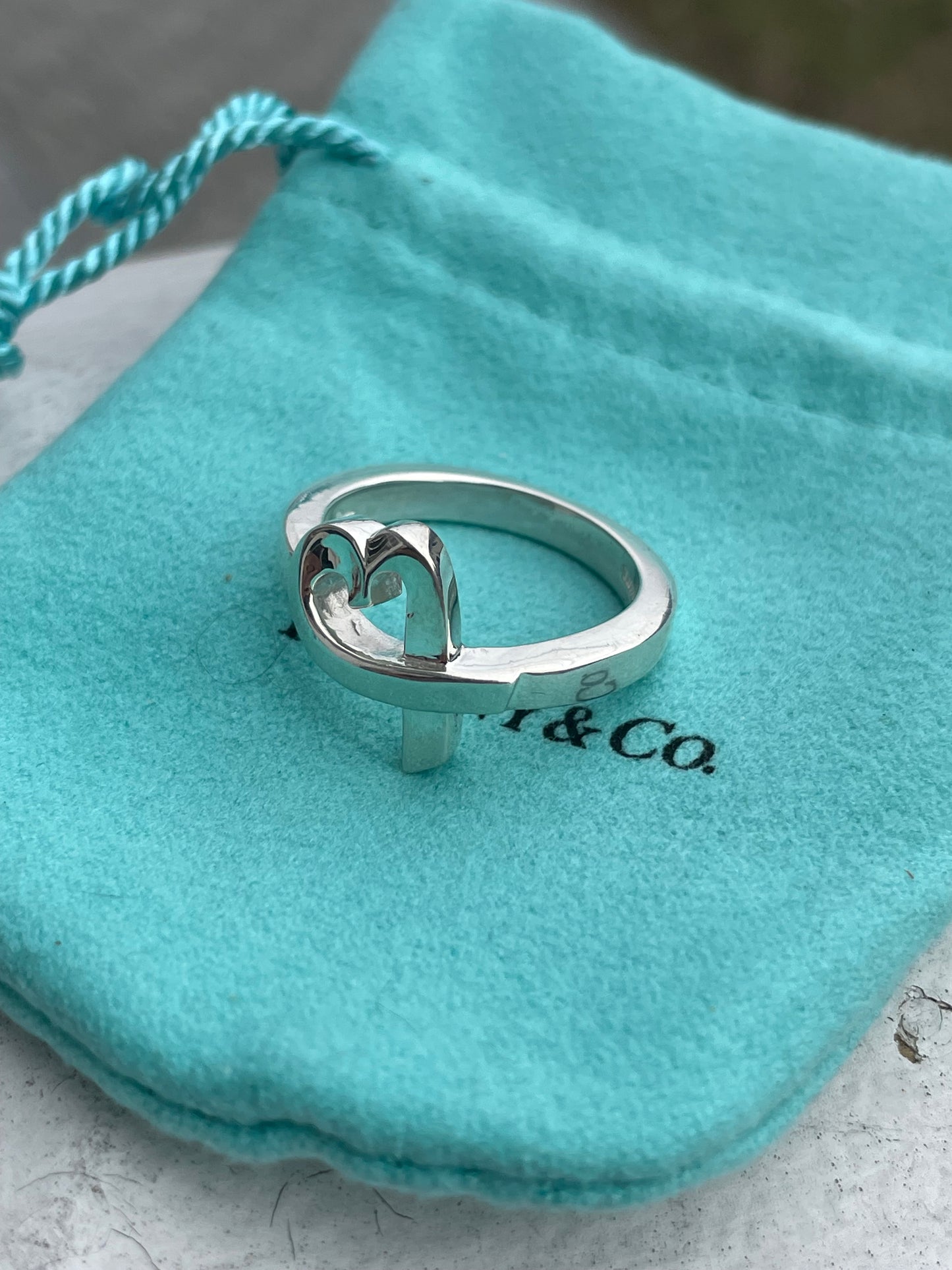 Tiffany&Co Paloma Picasso Loving Heart Ring Size 8.5