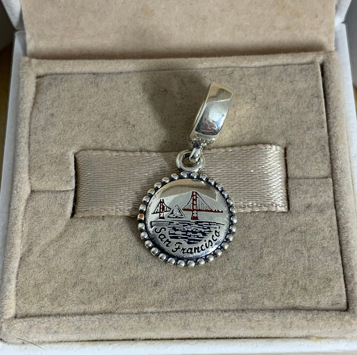 Pandora City of San Francisco Exclusive Dangle Moments Charm