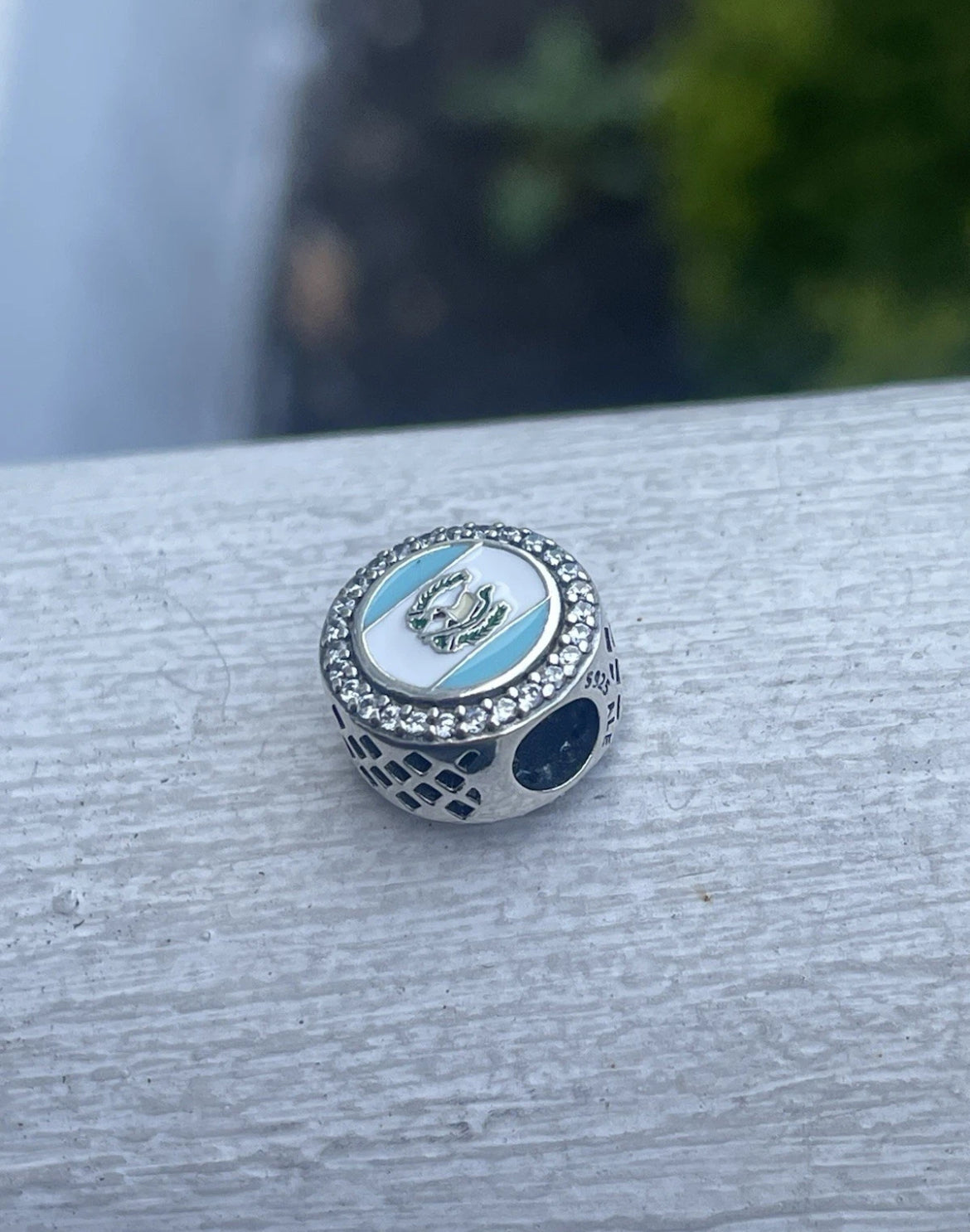 Pandora Country of Guatemala Exclusive Round Signet Flag Charm