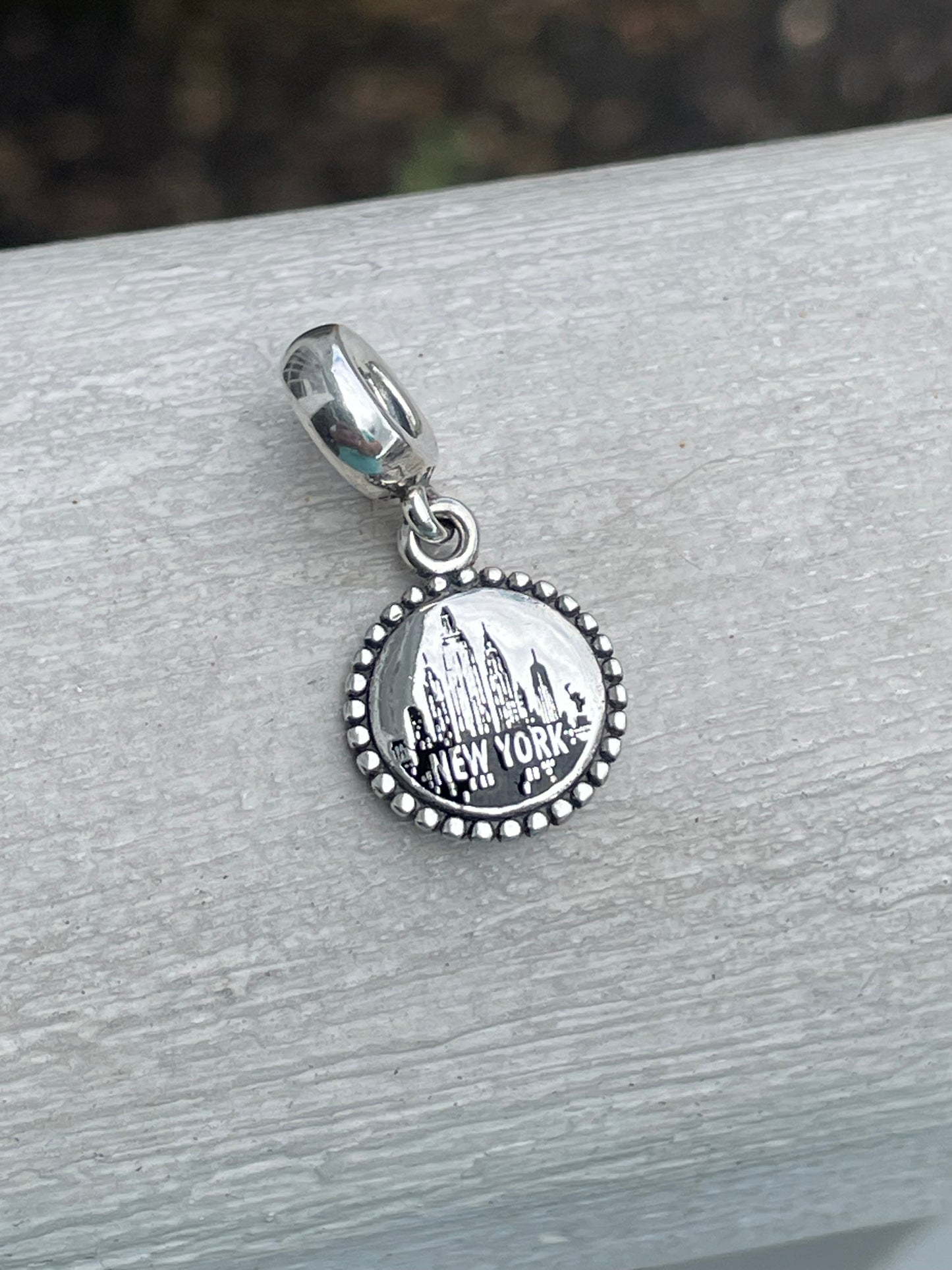 PANDORA New York City NYC Dangle Moments Charm