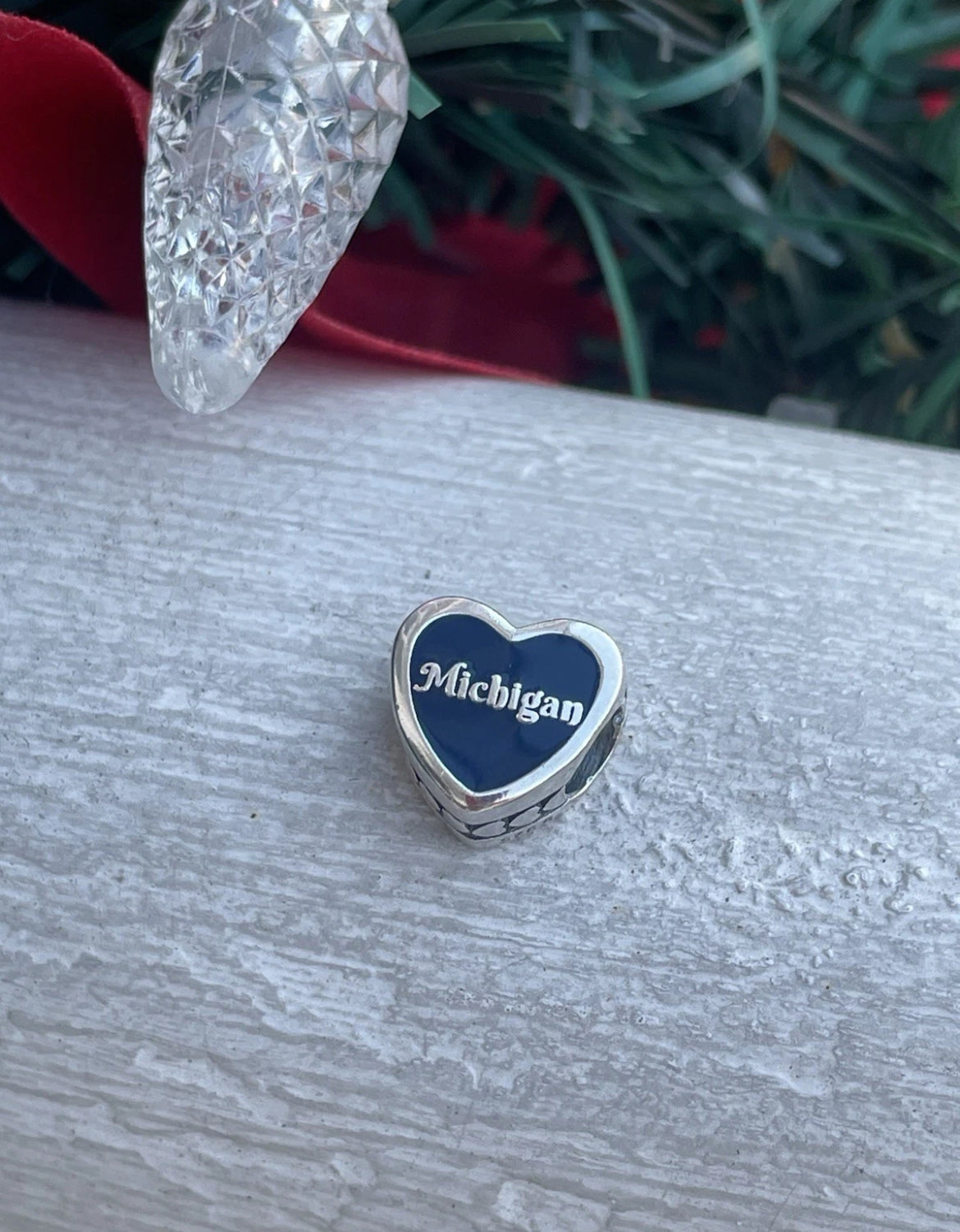 Pandora Michigan State Online Exclusive Travel Destination Vacation Scenic Heart Charm