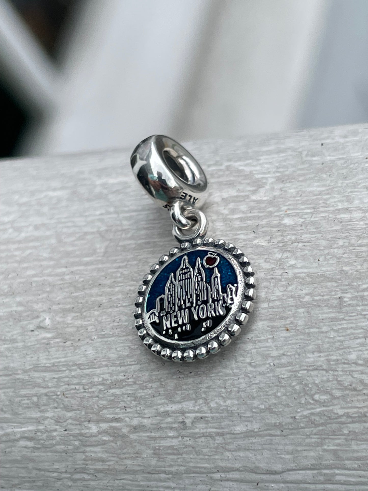 PANDORA New York City NYC Sparkling Night Dangle Moments Charm