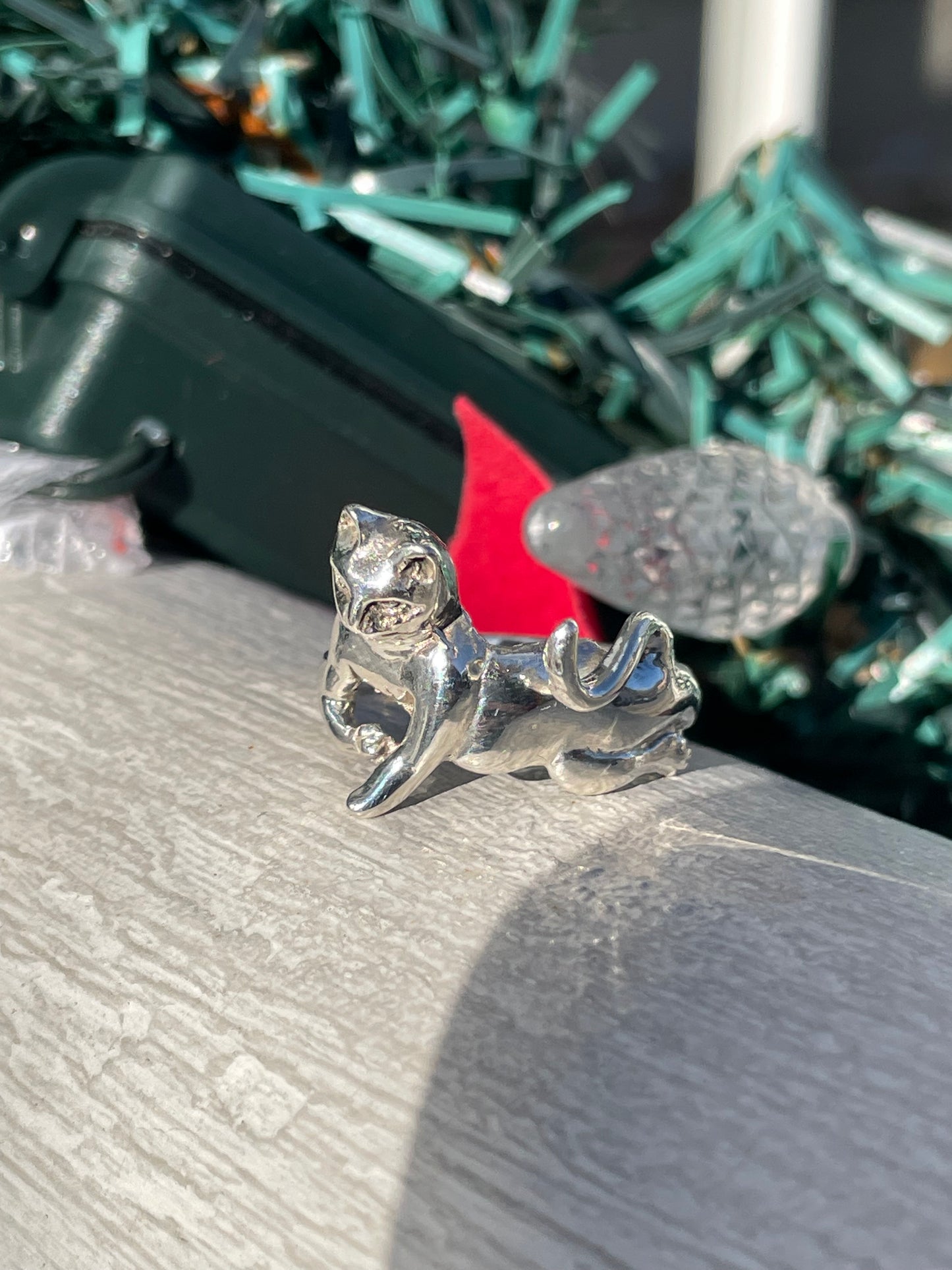 925 Sterling Silver Playful Kitty Ring Size 8