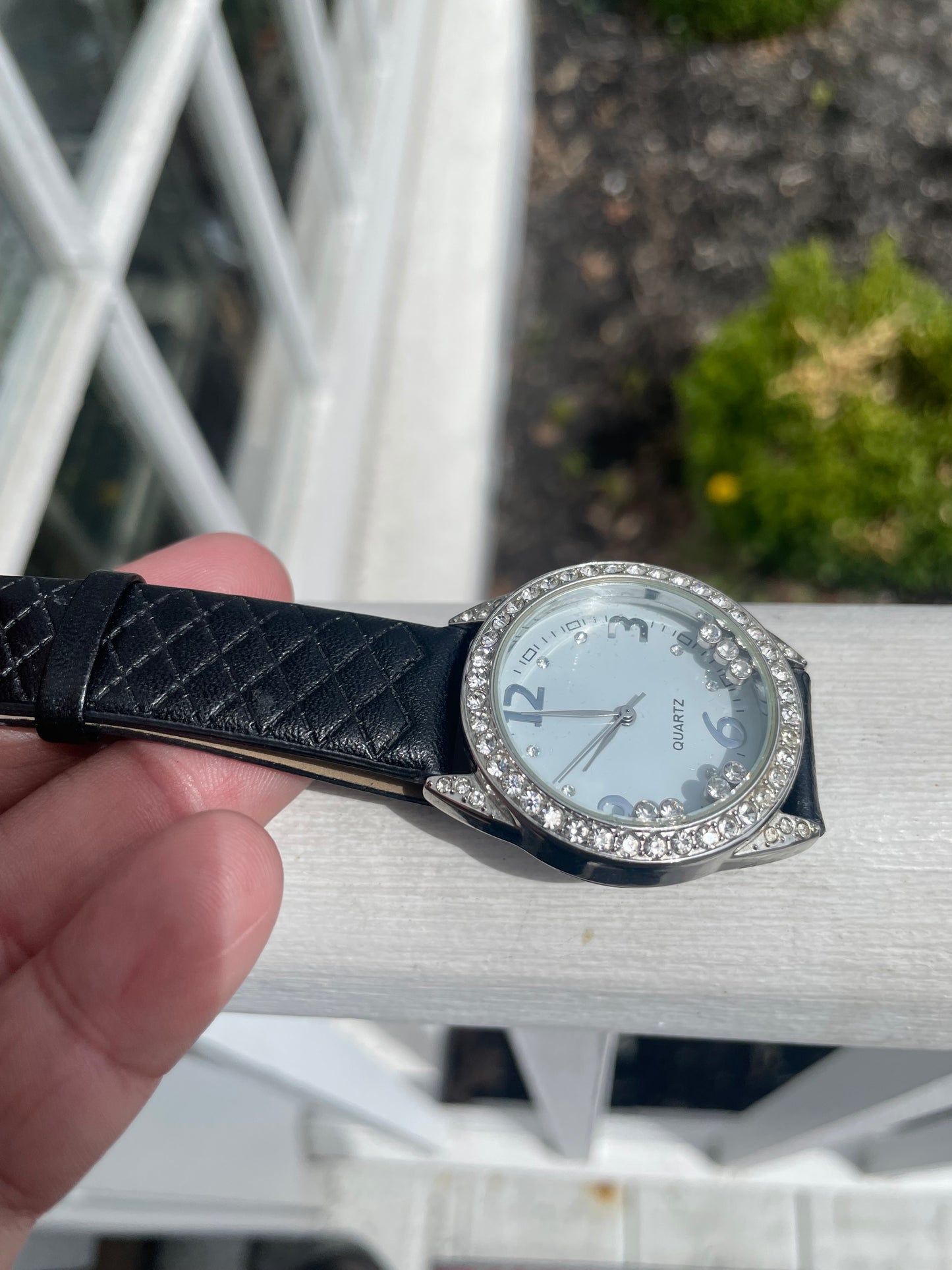 Ladies Stainless Steel Black Leather Floating Stone Quartz Watch
