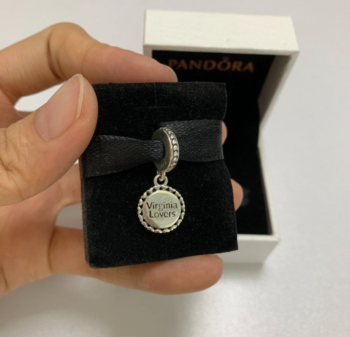 Pandora United States State of Virginia Exclusive Virginia Lovers Dangle Charm