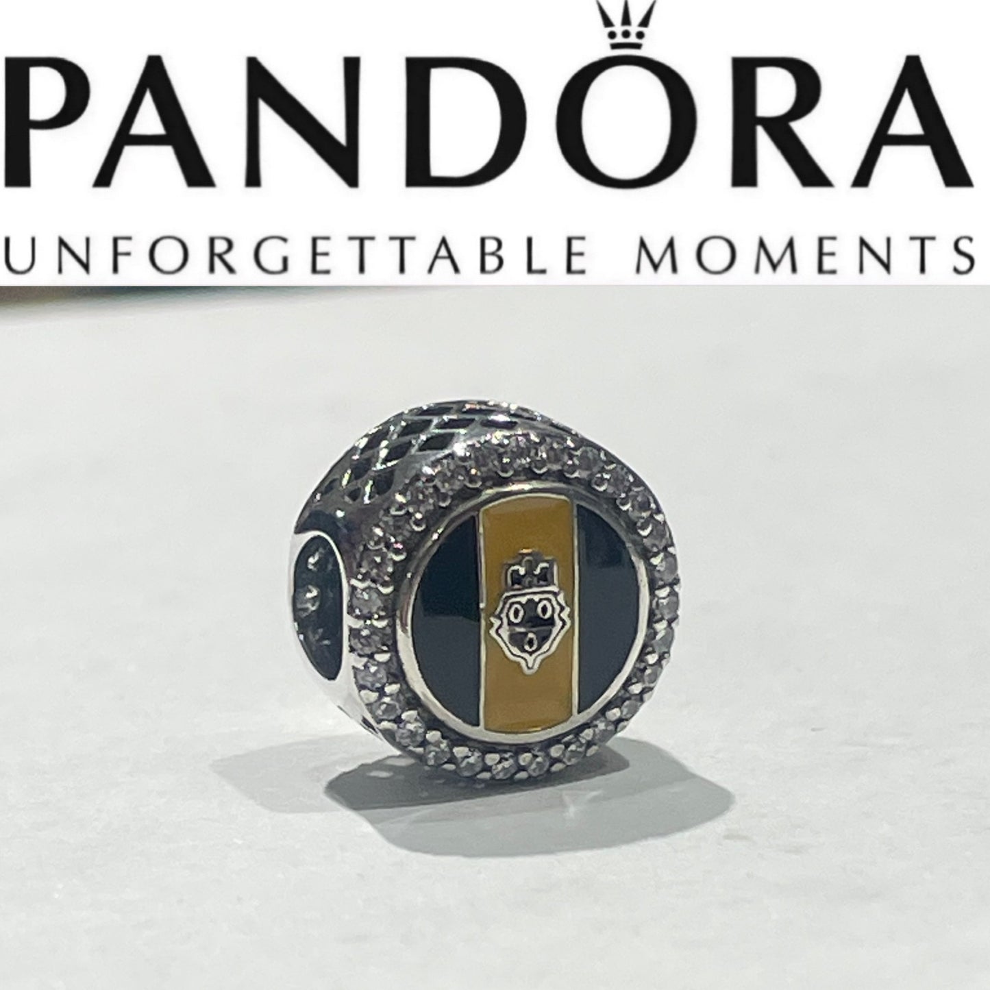 Pandora Pittsburgh Pennsylvania Exclusive Flag Signet Charm