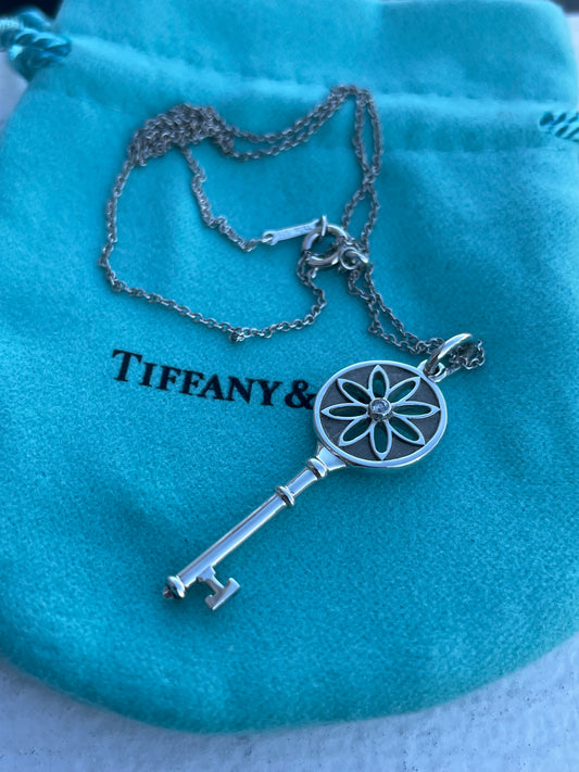 Tiffany & Co. Sterling Silver Diamond Daisy Key Necklace 15.5”