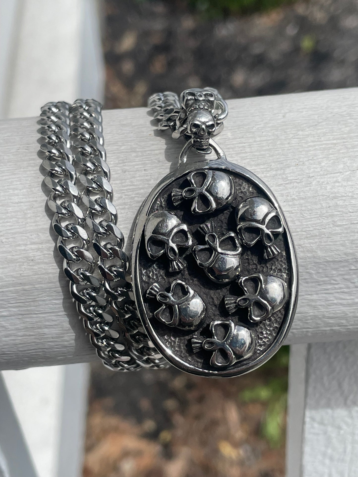 Heavy Stainless Steel Oval Cluster of Skulls Biker Necklace 24”