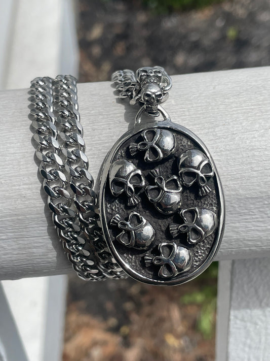 Heavy Stainless Steel Oval Cluster of Skulls Biker Necklace 24”