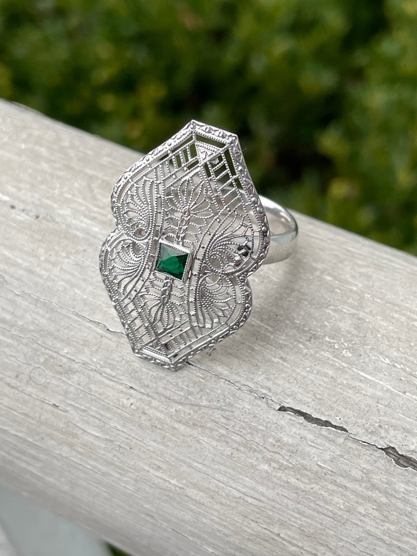 14k White Gold Antique Emerald Art Deco Ring