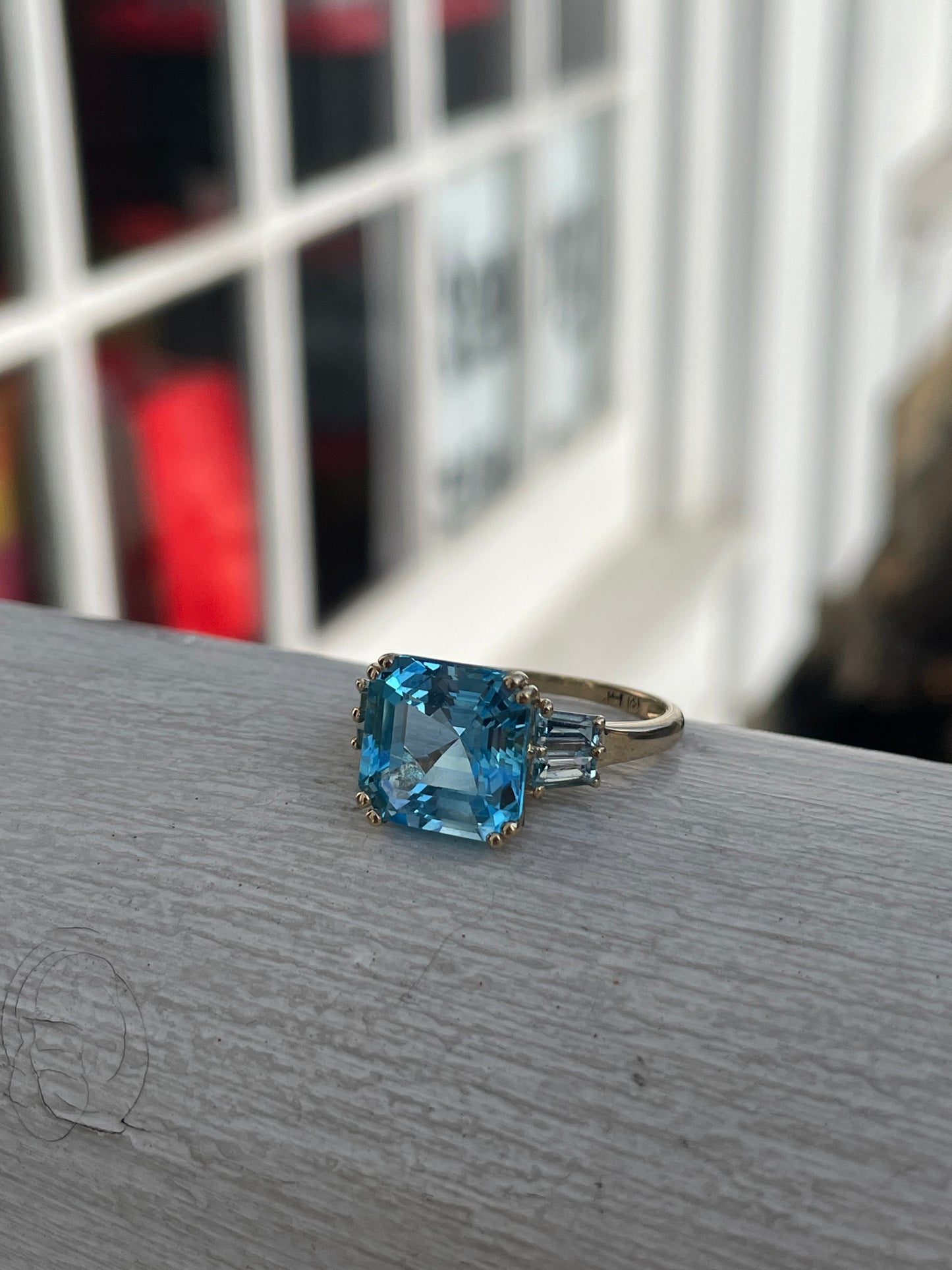 14k Gold Swiss Blue Topaz Cushion Cut Cocktail Ring Size 7