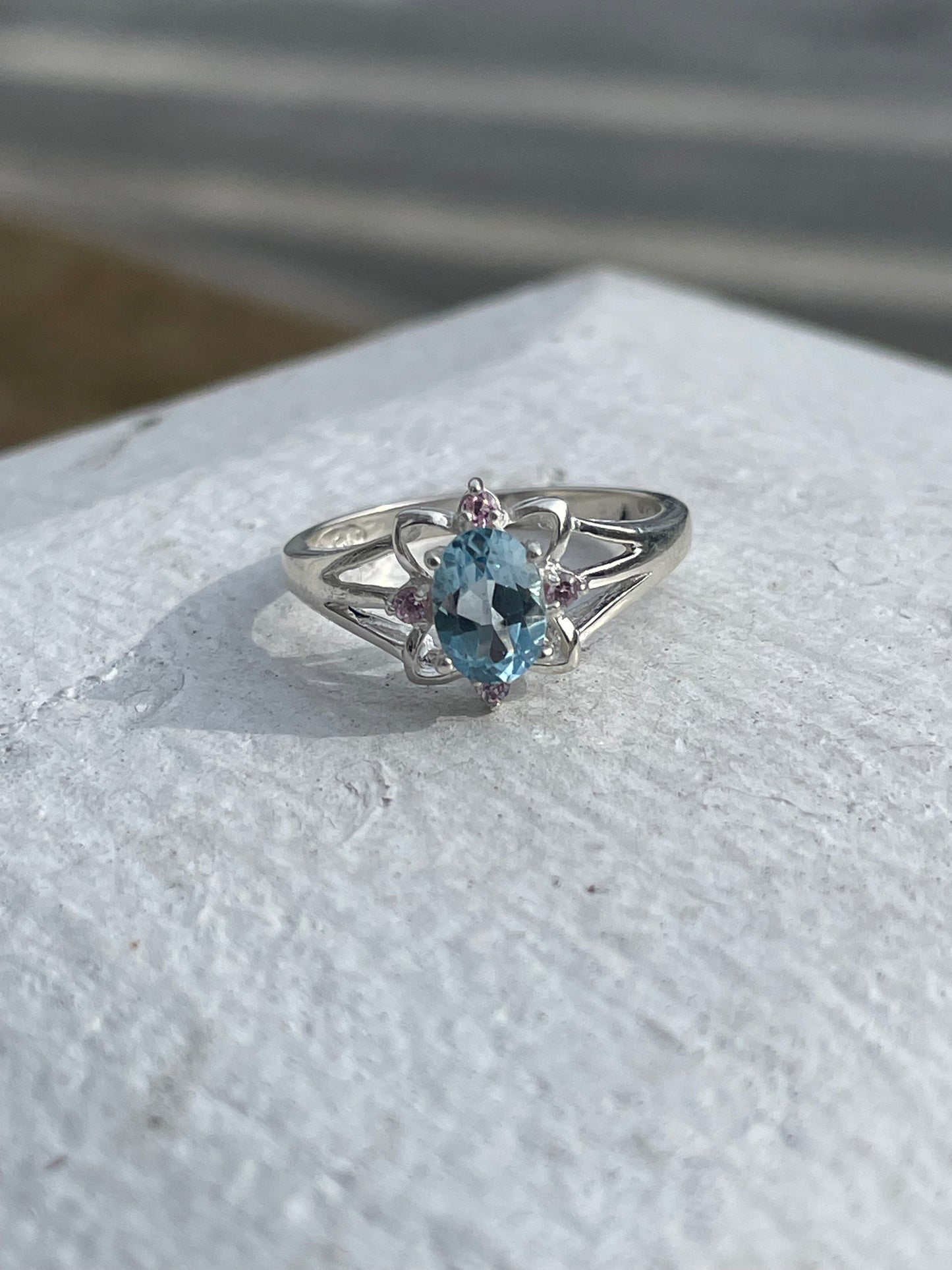 925 Sterling Silver Blue Topaz & Pink Cz Cluster Ring Size 7