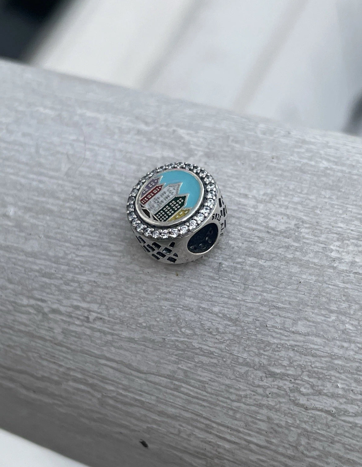 Pandora Brugge Houses Bruge Belgium Country Exclusive Signet Charm 792016CZ_E096