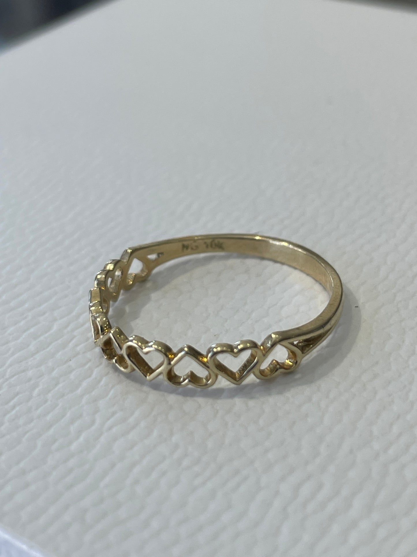 10k Gold Open Hearts Band Ring Size 7