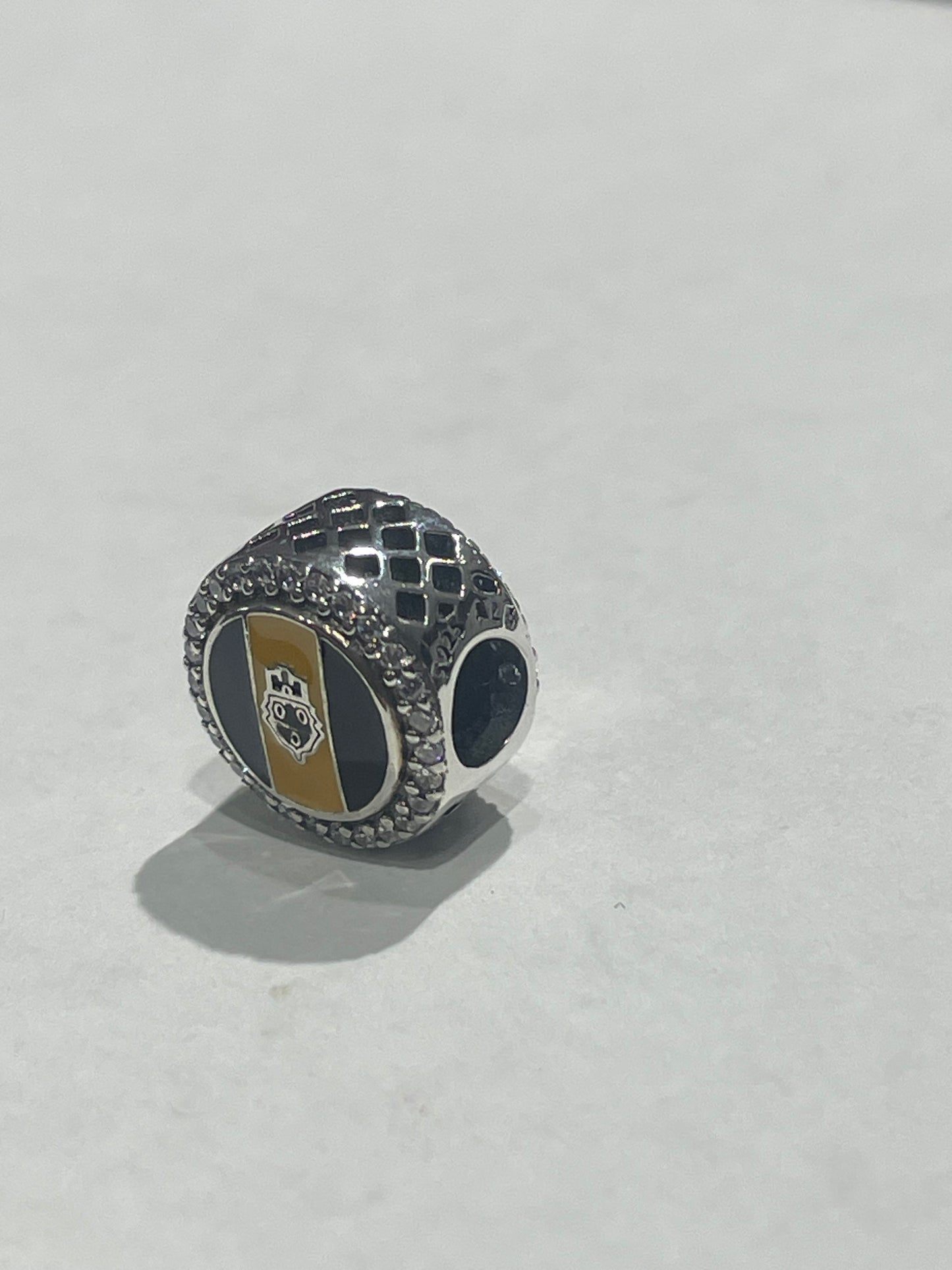 Pandora Pittsburgh Pennsylvania Exclusive Flag Signet Charm